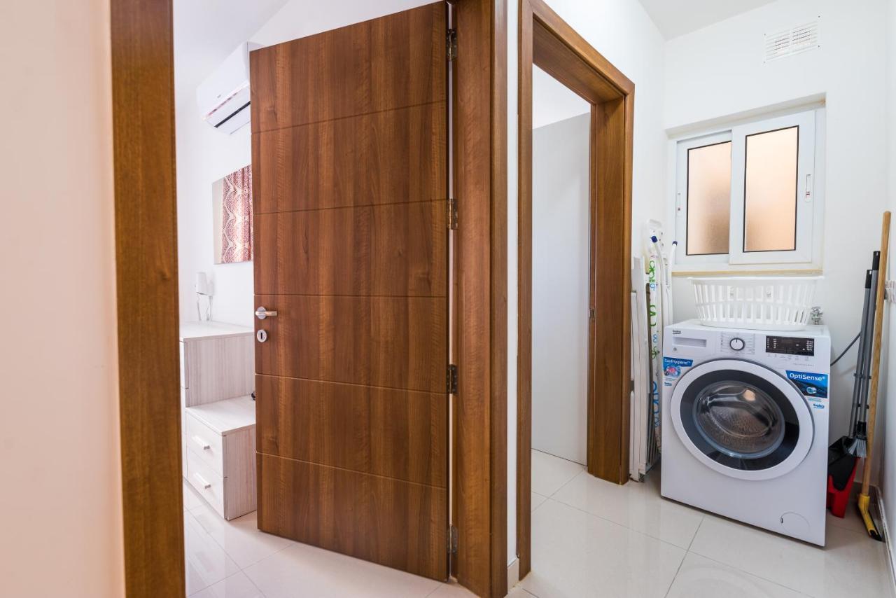 Sh6A- Qawra Prime Location 2 Bedroom Apartment San Pawl il-Baħar Extérieur photo